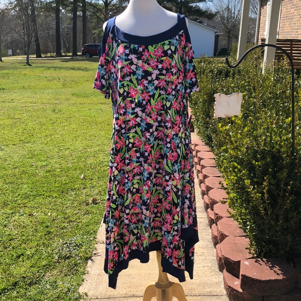 NWT Rafaella Women’s Cold Shoulder Print Dress